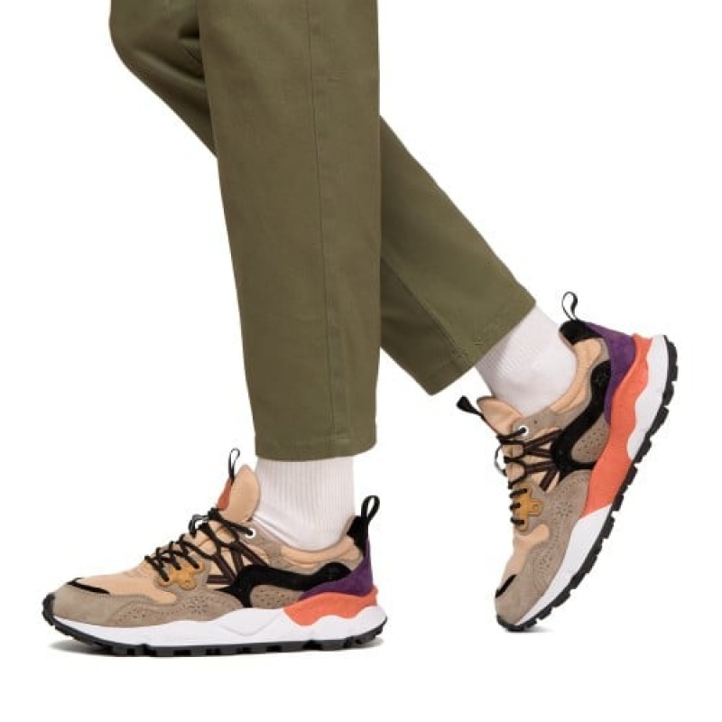 Beige Men's Flower Mountain Yamano 3 Sneakers | KKH2095YM