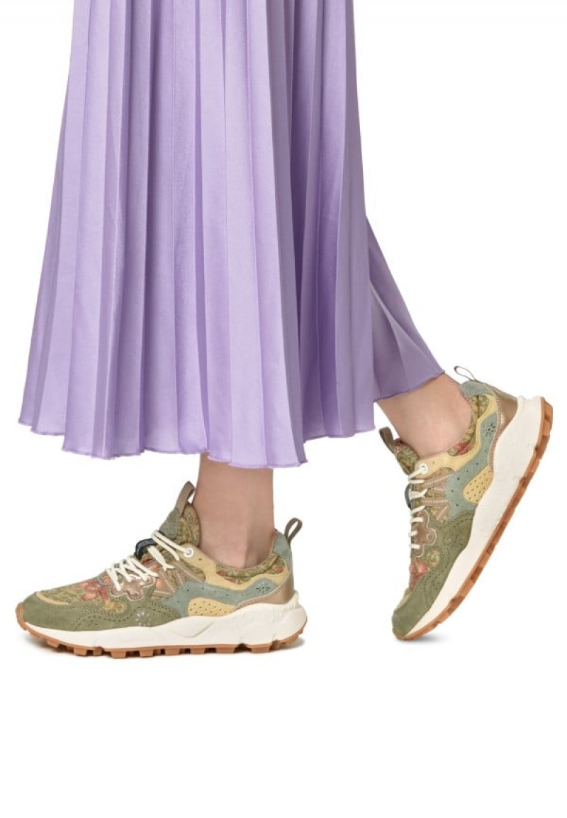 Green Beige Women's Flower Mountain Yamano 3 Sneakers | XNB4515GJ