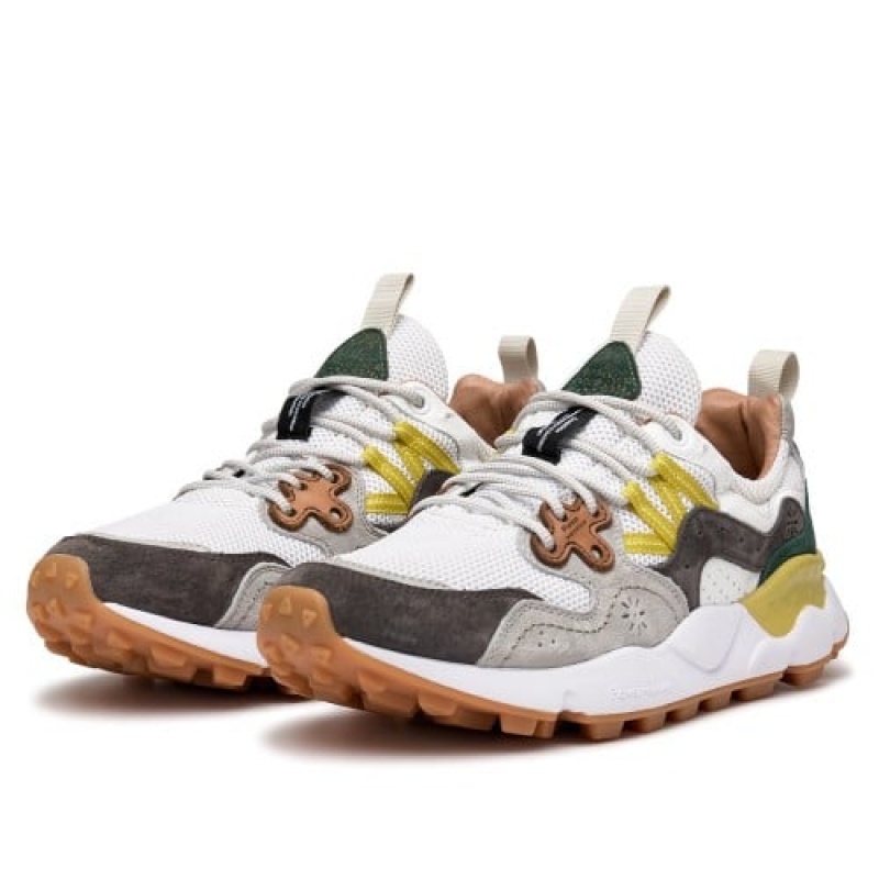 White Men's Flower Mountain Yamano 3 Sneakers | PLF985SS